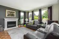 1378 160A STREET - thumbnail 7