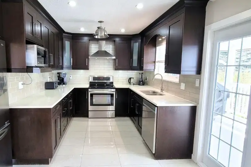 15451 ROPER AVENUE - photo 4 of 23