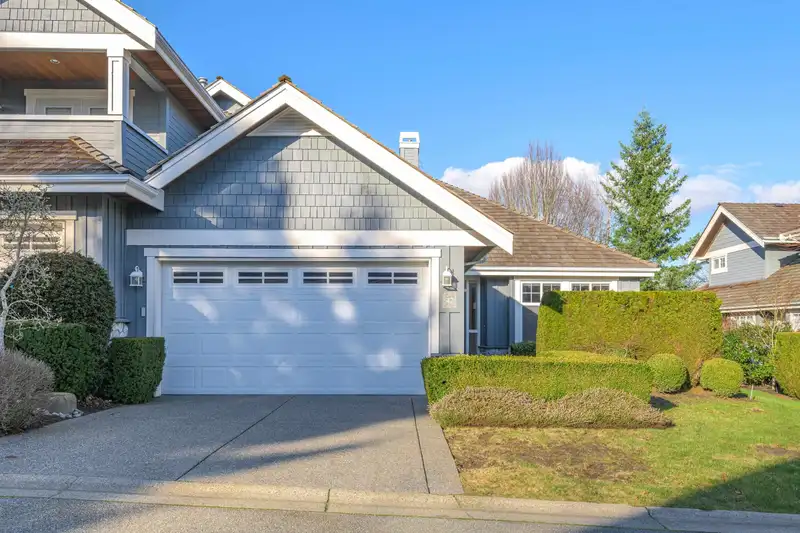 47 15715 34 AVENUE - photo 1 of 40