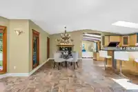 12574 22 AVENUE - thumbnail 9