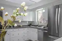 102 1368 FOSTER STREET - thumbnail 6