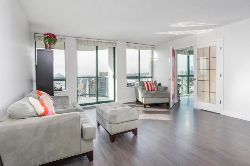 1104 121 TENTH STREET - photo 1 of 25