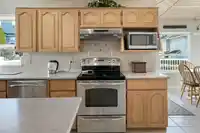 12708 17A AVENUE - thumbnail 13