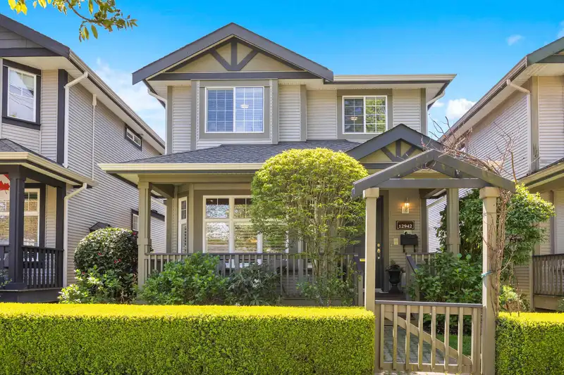 12942 16TH AVENUE - photo 1 of 39