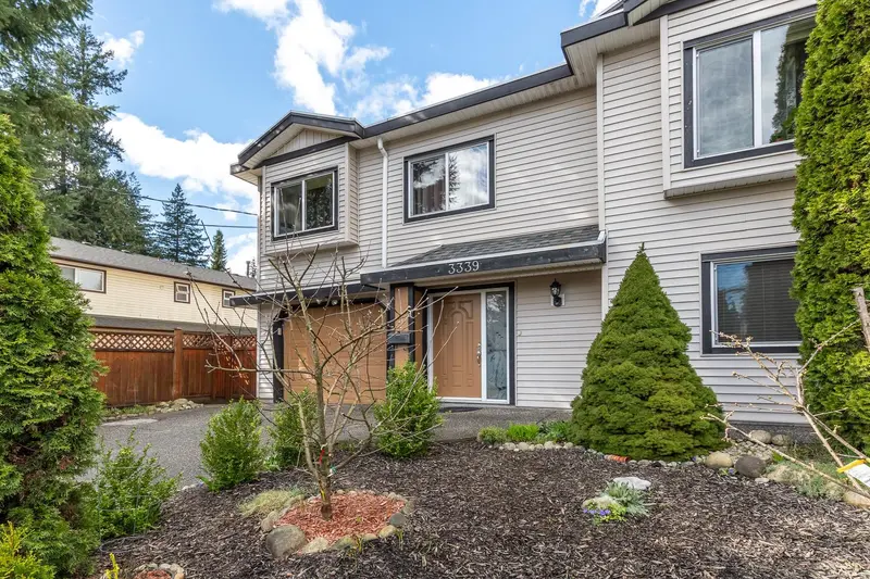 3339 WELLINGTON STREET - photo 2 of 25