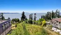 13752 MARINE DRIVE - thumbnail 13