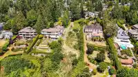 13752 MARINE DRIVE - thumbnail 3