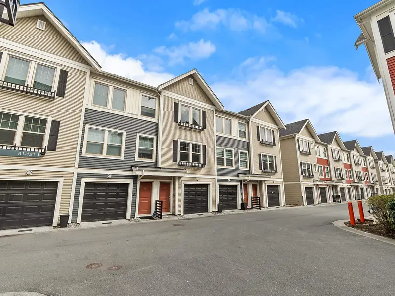 137 32633 SIMON AVENUE - photo 3 of 25