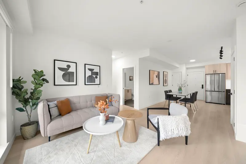 220 2002 ST. GEORGE STREET - photo 3 of 25