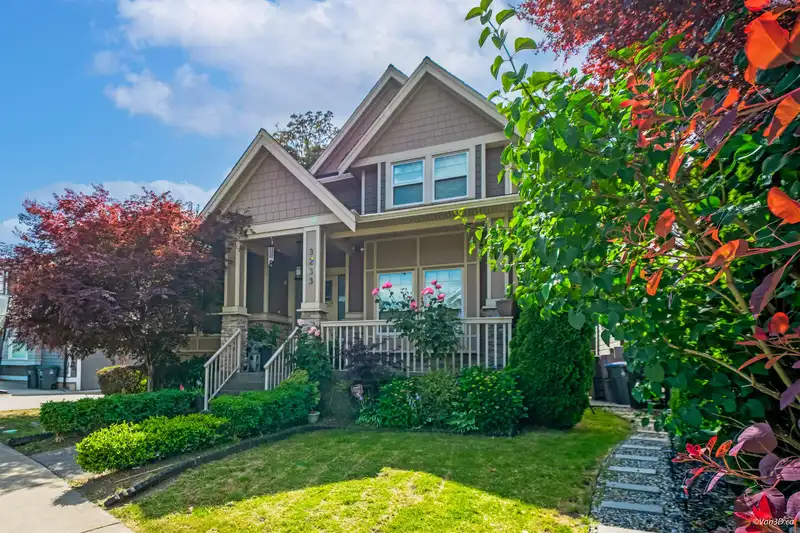 3233 147 STREET - photo 1 of 40