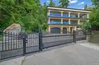 1349 ANDERSON STREET - thumbnail 1