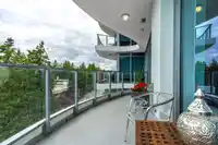 702 1500 MARTIN STREET - thumbnail 25