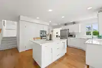 13473 14 AVENUE - thumbnail 11