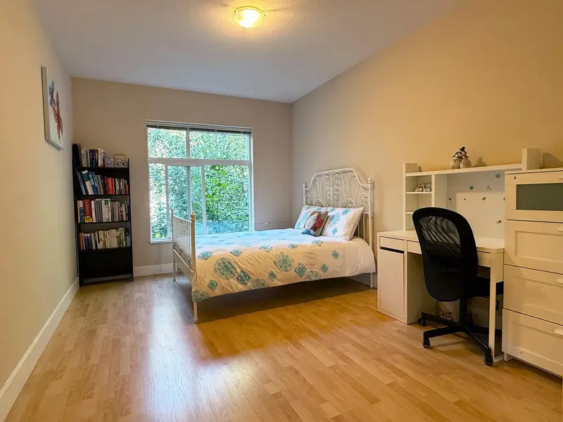 309 6328 LARKIN DRIVE - photo 2 of 19