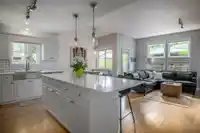 15 13911 16TH AVENUE - thumbnail 6
