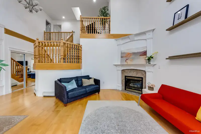 14906 23 AVENUE - photo 2 of 40