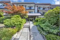104 1360 MARTIN STREET - thumbnail 2