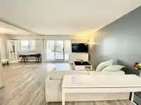 104 1360 MARTIN STREET - thumbnail 12