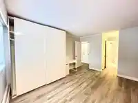 104 1360 MARTIN STREET - thumbnail 23
