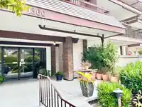 104 1360 MARTIN STREET - thumbnail 33