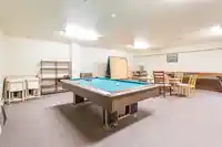104 1360 MARTIN STREET - thumbnail 37