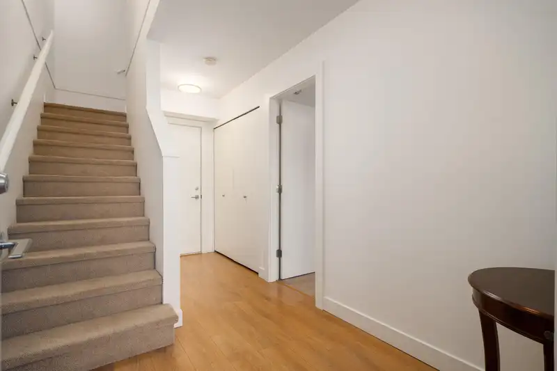 28 288 171 STREET - photo 3 of 35