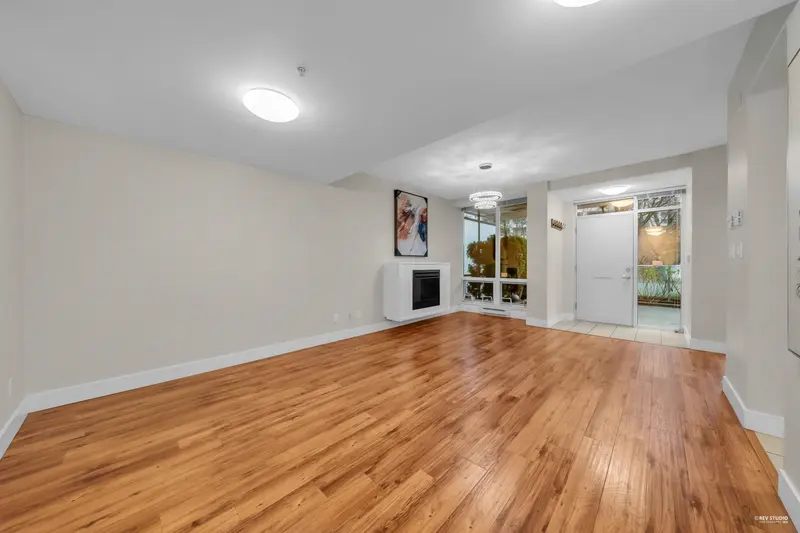 4818 HAZEL STREET - photo 4 of 25