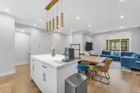 48 1639 162 STREET - thumbnail 2