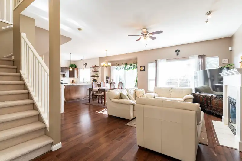 52 3363 ROSEMARY HEIGHTS CRESCENT - photo 3 of 40