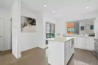 8 16433 19TH AVENUE - thumbnail 6
