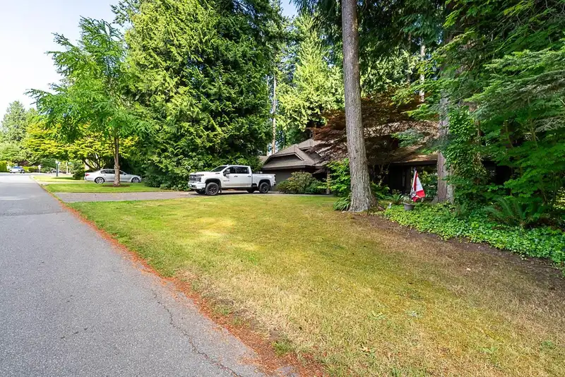 1768 AMBLE GREENE DRIVE - photo 4 of 21