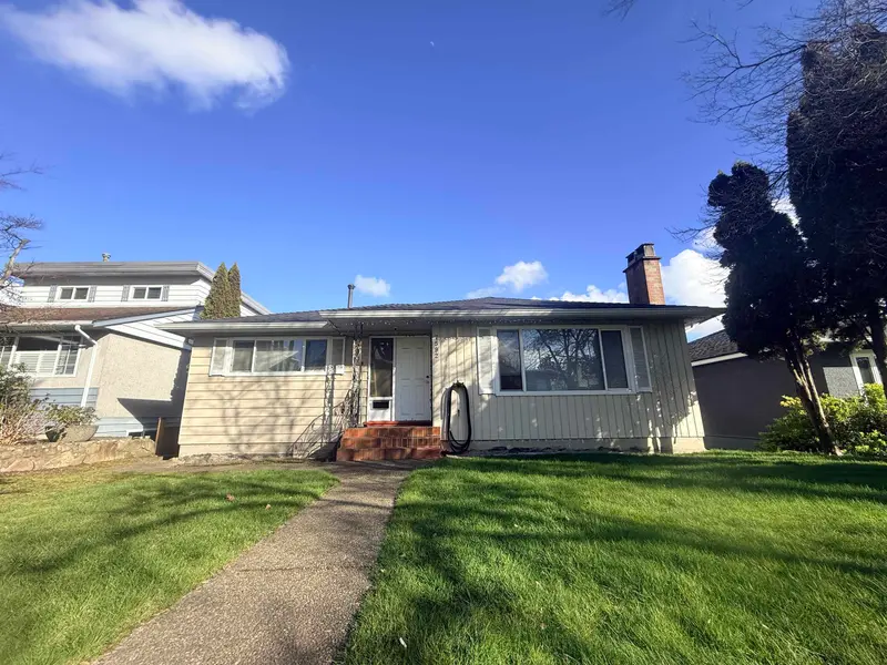 7592 ELLIOTT STREET - photo 2 of 2