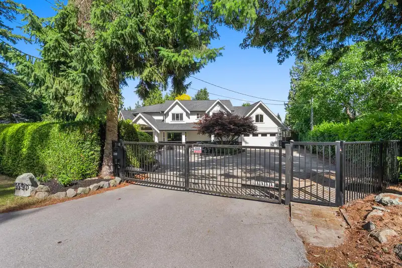 3330 140 STREET - photo 1 of 40