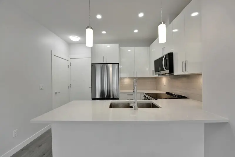 508 33886 PINE STREET - photo 3 of 25