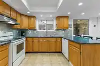 103 12757 16 AVENUE - thumbnail 14