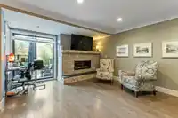 103 12757 16 AVENUE - thumbnail 4