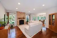 2338 133A STREET - thumbnail 17