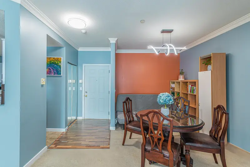 311 12464 191B STREET - photo 4 of 25