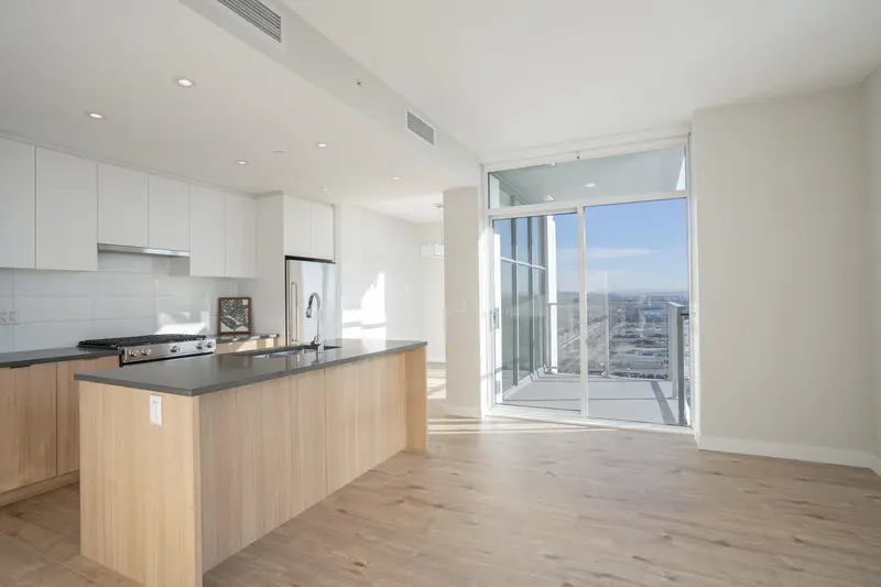 1309 3430 E KENT AVENUE SOUTH AVENUE - photo 2 of 12