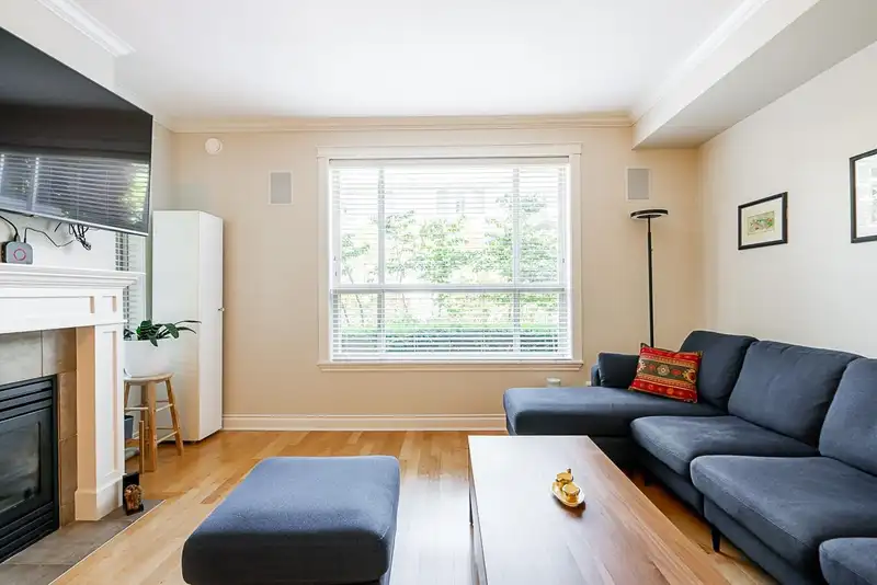 108 15357 17A AVENUE - photo 4 of 15