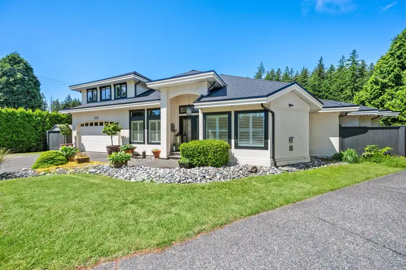 14827 24 FRONTAGE AVENUE - photo 1 of 40