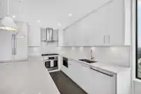 2404 1588 JOHNSTON ROAD - thumbnail 13