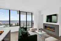 2404 1588 JOHNSTON ROAD - thumbnail 9
