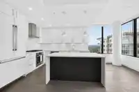 2404 1588 JOHNSTON ROAD - thumbnail 10