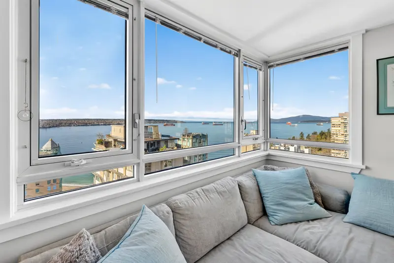 2603 1850 COMOX STREET - photo 4 of 25