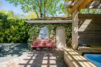 13759 21A AVENUE - thumbnail 32