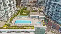 707 1473 JOHNSTON ROAD - thumbnail 2