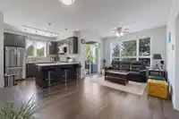 212 2960 151 STREET - thumbnail 1
