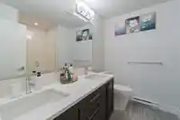 212 2960 151 STREET - thumbnail 4