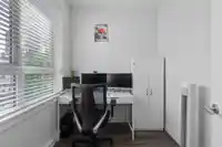 212 2960 151 STREET - thumbnail 5